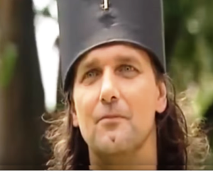 Pop Pera Macuzić (Milorad Mandić Manda)