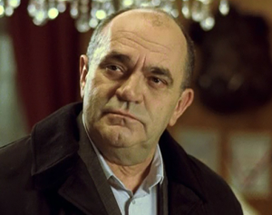 inspektor Petrović (Feđa Stojanović)