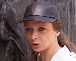 Đina (Sonja Savić)