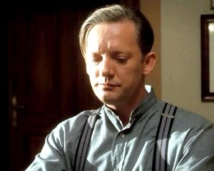 Verner Kraus (Douglas Henshall)