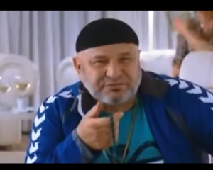 Halil (Dejan Aćimović )