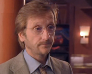 gospodin Ćorić (Bogdan Diklić)