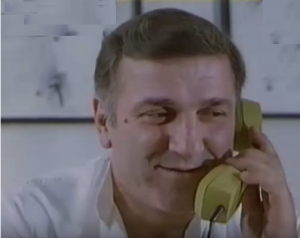 dr. Dušan Aranđelović (Velimir Bata Živojinović)