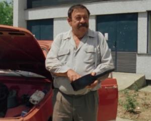 Stole (Pavle Vujisić)
