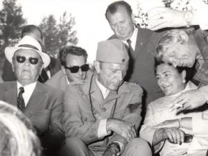 Tito, Ričard Barton, Jovanka Broz i Hardy Kruger, Sutjeska (1973)