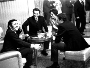 Bata Živojinović, Mića Tomić i gradonačelnik Beograda Branko Pešić (1972)