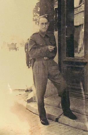 Milan Srdoč,1944 pred odlazak na sremski front