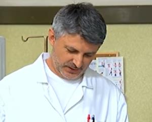 doktor (Dragan Vučelić)