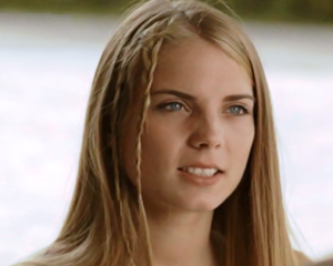 Klara (Hellena Aksamit)