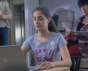 Sara (Ivona Andrić)