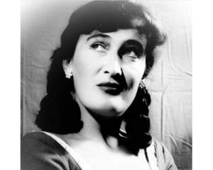 Nela Erzišnik