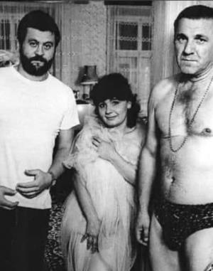 Rajko Grlić, Vitomira Lončar i Bata Živojinović, U raljama života (1984)