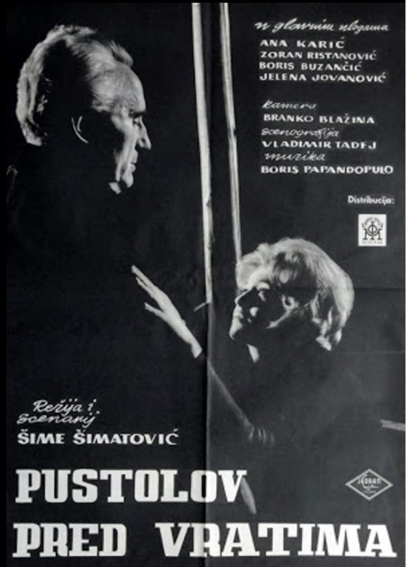 PUSTOLOV PRED VRATIMA